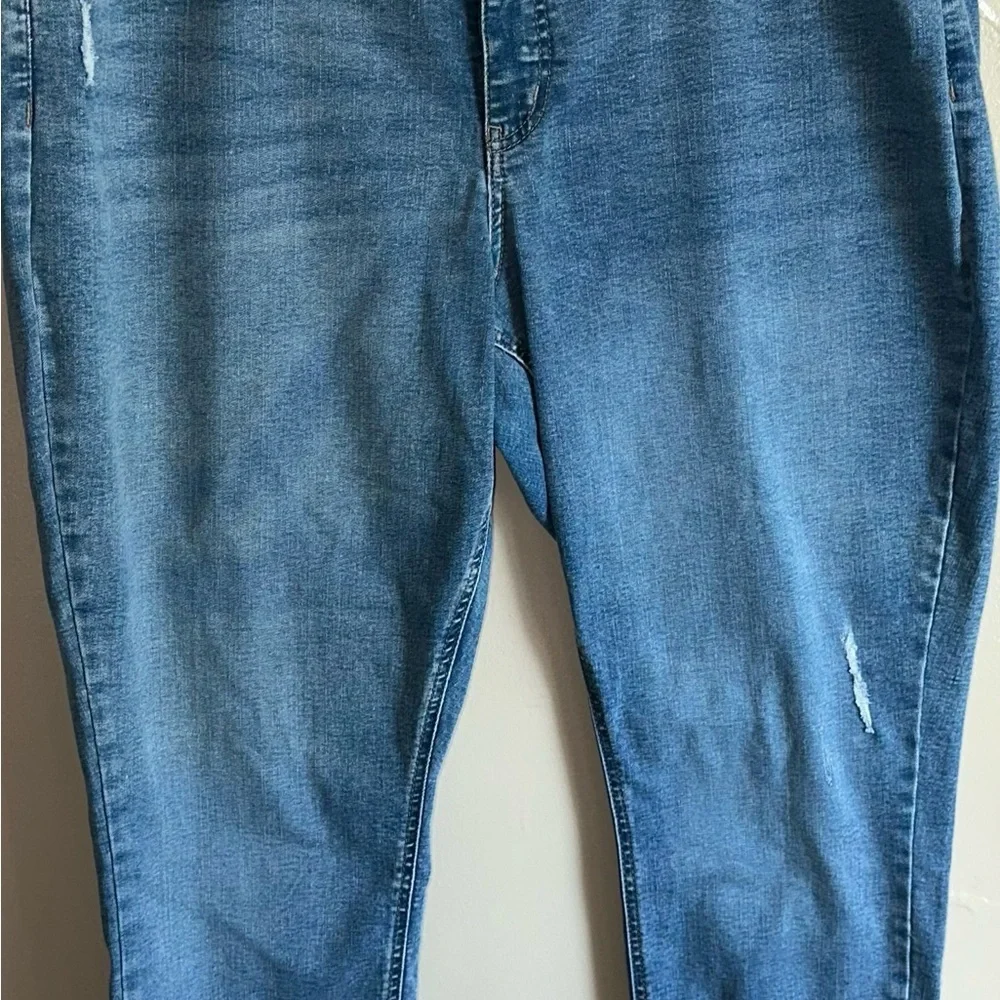 Ava & Viv Women's Blue Jeans - Picture 2 of 7